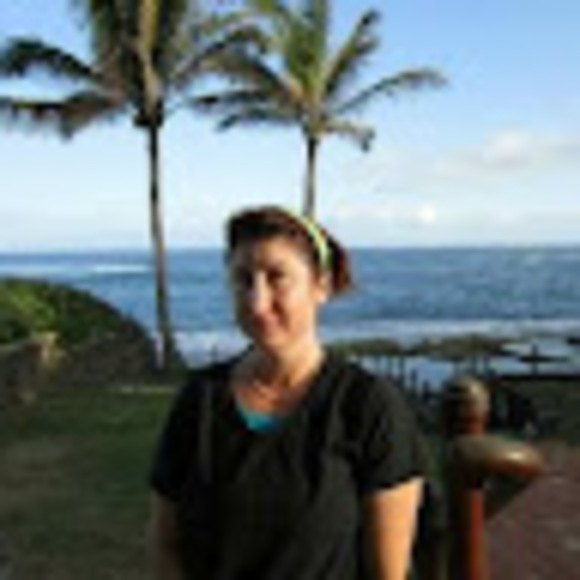 Meet your Posher, Jessica - Picture 1 of 1